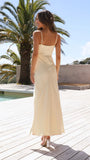 Robe Longue Slip Dress Encolure Droite Fente Latérale Fluide