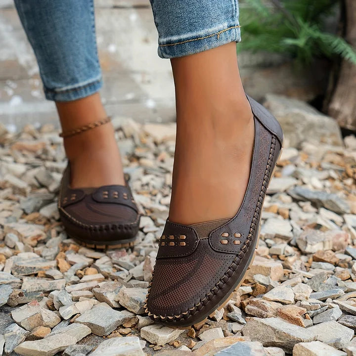 Ballerines Mary Jane Perforées Femme