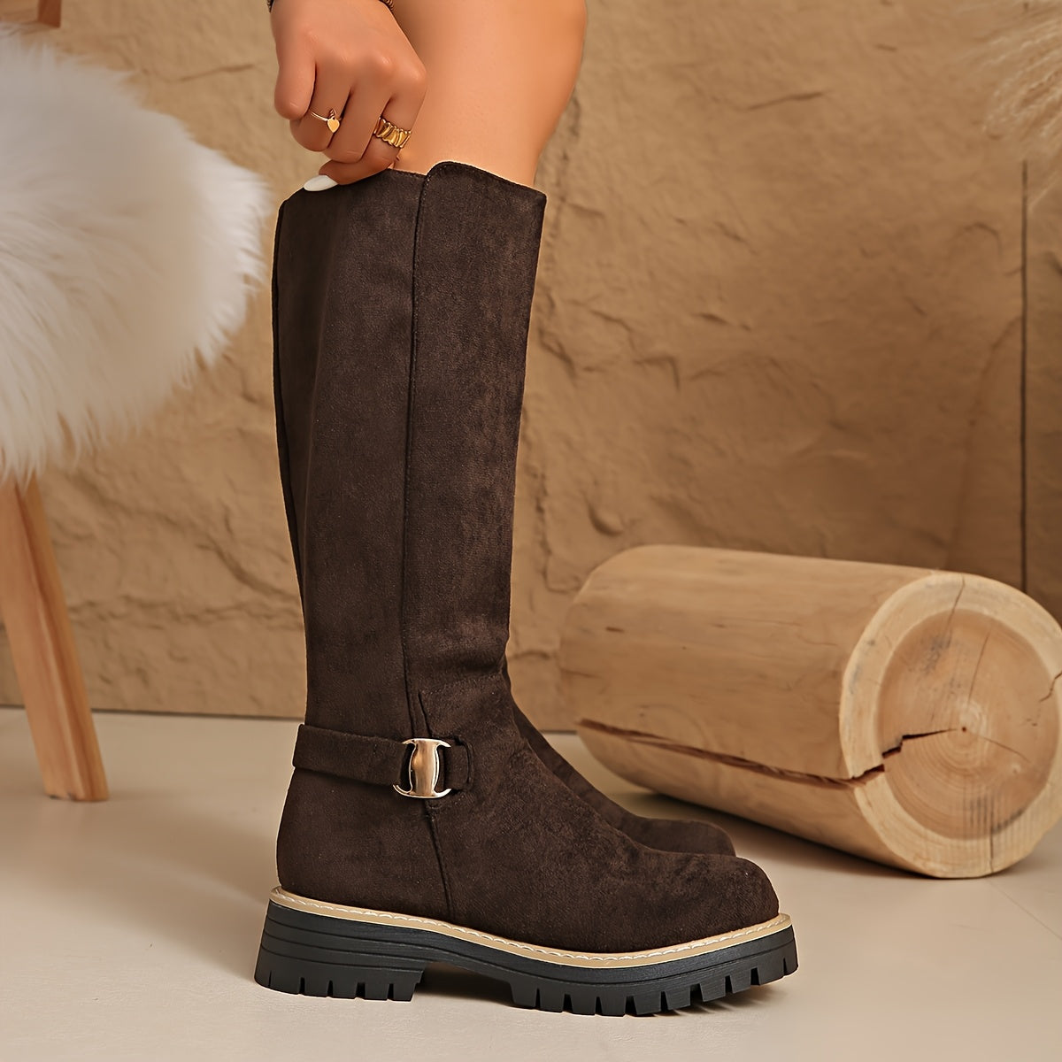 Bottes hautes en daim femme avec boucle et semelle crantée