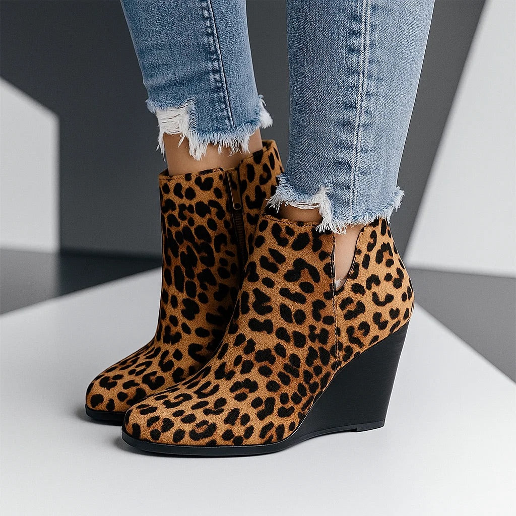 Bottines compensées en daim femme avec découpe latérale - Brown with Leopard Print