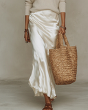 Ensemble robe satin midi et pull en maille côtelée femme