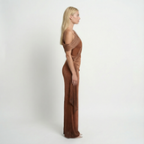 Robe maxi en satin à une épaule – Coupe moulante, détail drapé, soirée formelle