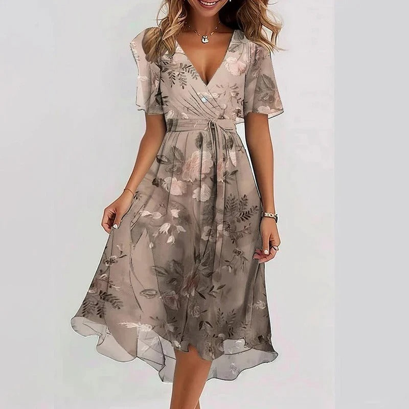 Robe cintrée pour soirée cocktail et bureau