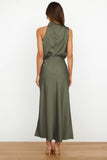 Robe de soirée dos nu en satin col halter femme