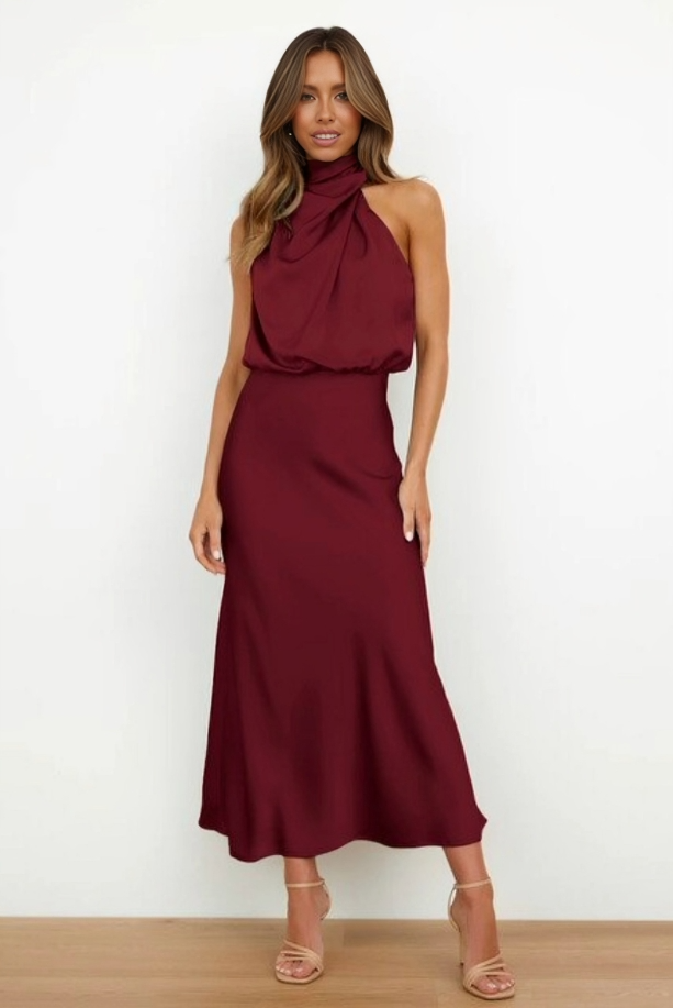 Robe de soirée dos nu en satin col halter femme
