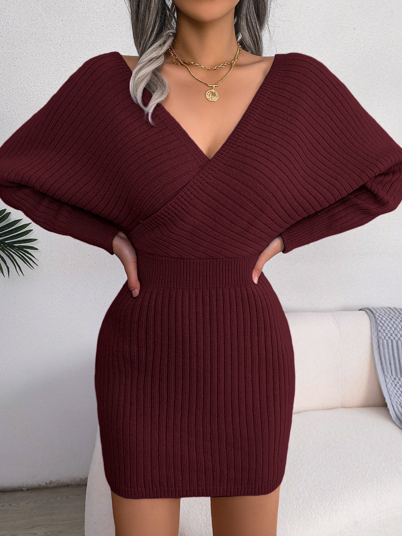 Robe pull col V croisé femme manches chauve-souris