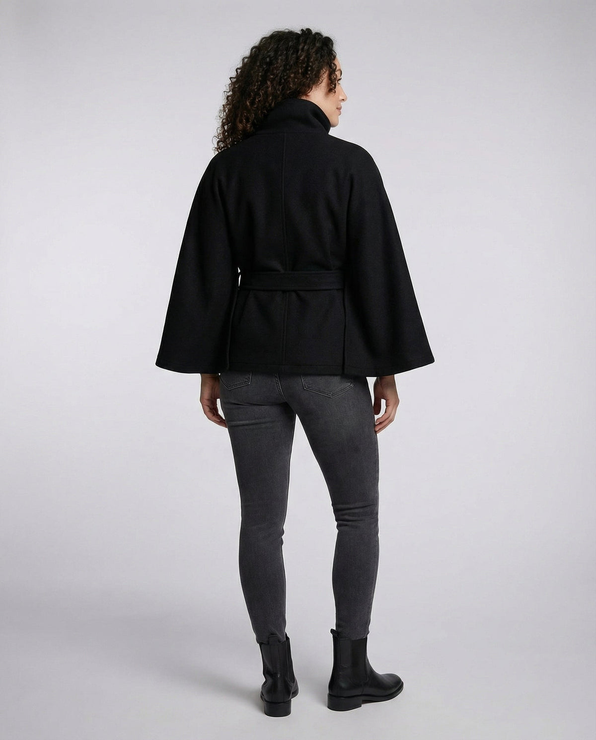 Alexandrine - Veste Cape Col Montant