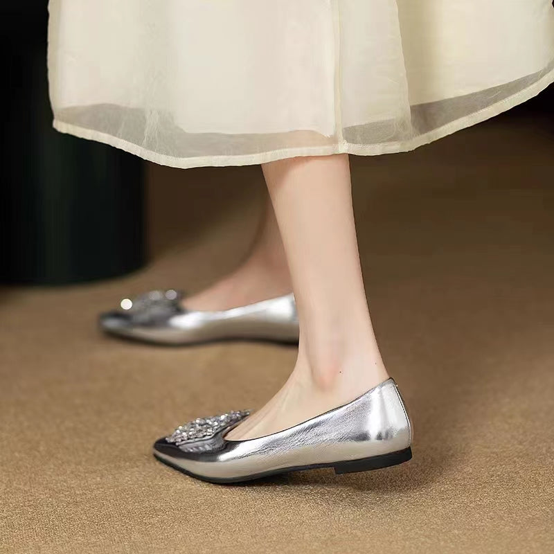 Ballerines femme en cuir avec strass et finition métallisée