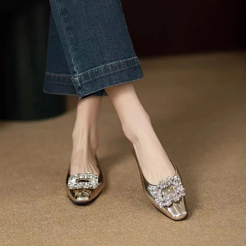 Ballerines femme en cuir avec strass et finition métallisée