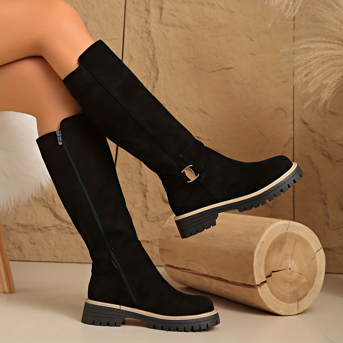 Bottes hautes en daim femme avec boucle et semelle crantée - Noir