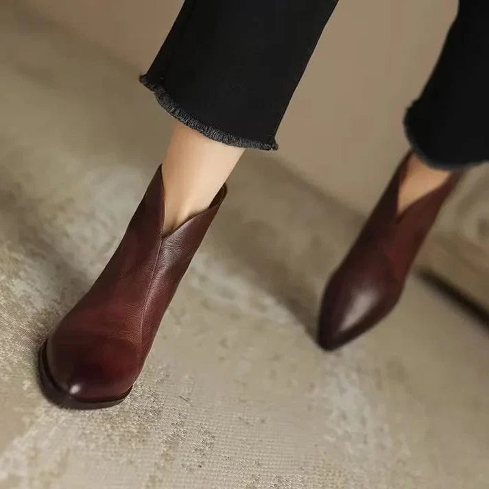 Bottines en Cuir Souple Bout Pointu Femme