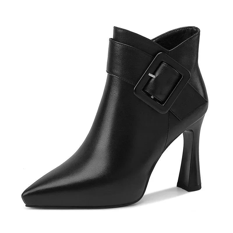 Bottines à talon boucle femme