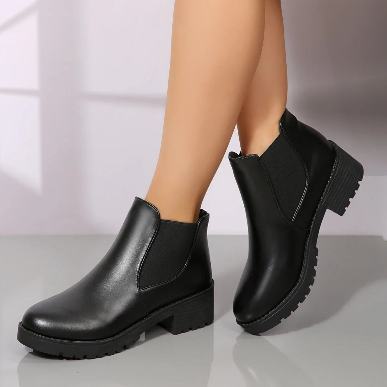 Bottines talons femme bout rond effet cuir - Noir