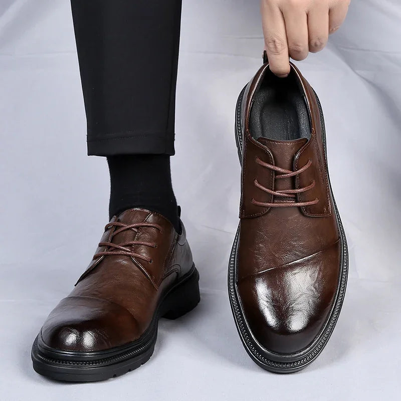 Chaussure en Cuir Homme Semelle Crantée Confort Antidérapante