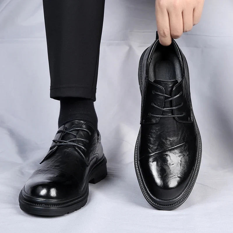 Chaussure en cuir homme semelle crantée - Noir