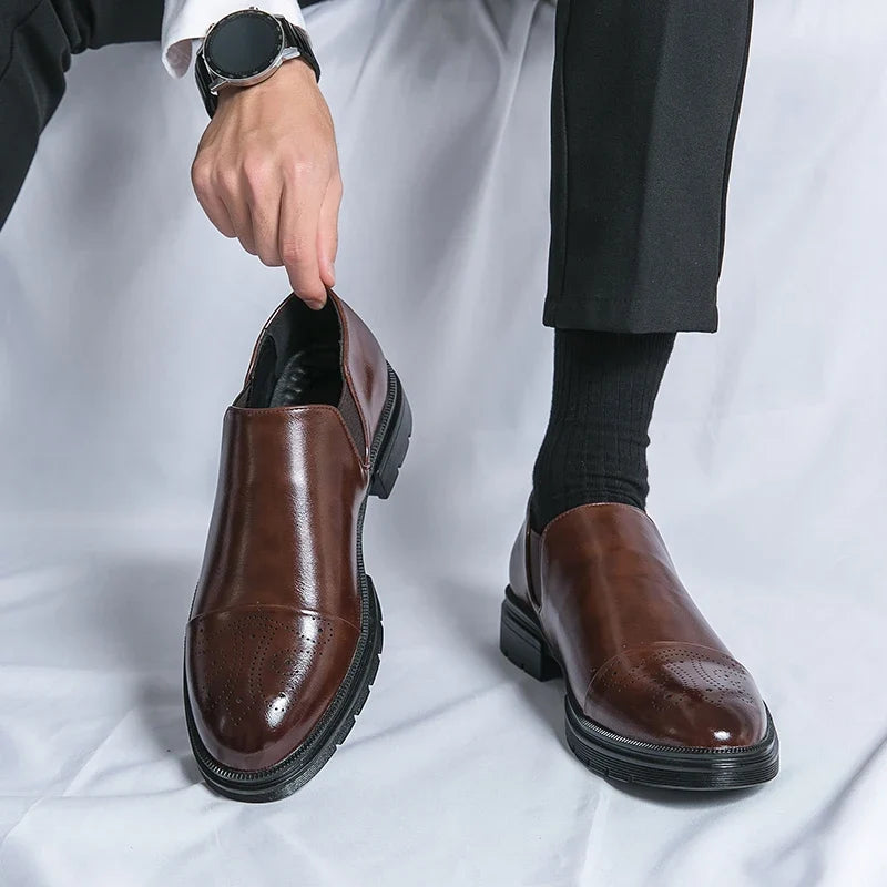Chaussures en cuir véritable à enfiler - Marron