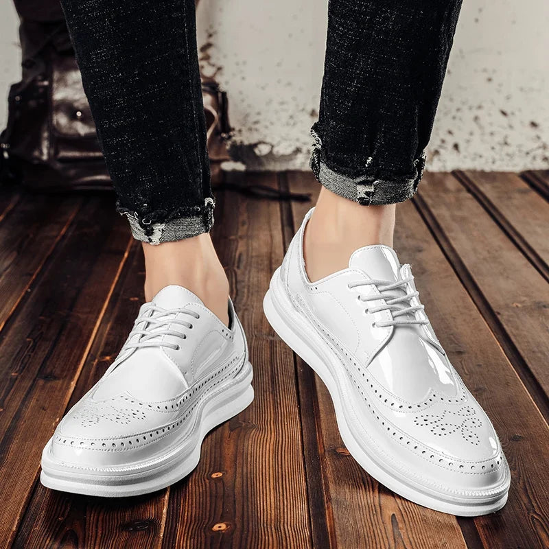 Chaussures en cuir véritable à lacets