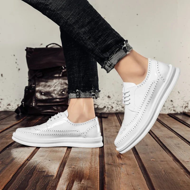 Chaussures en cuir véritable à lacets