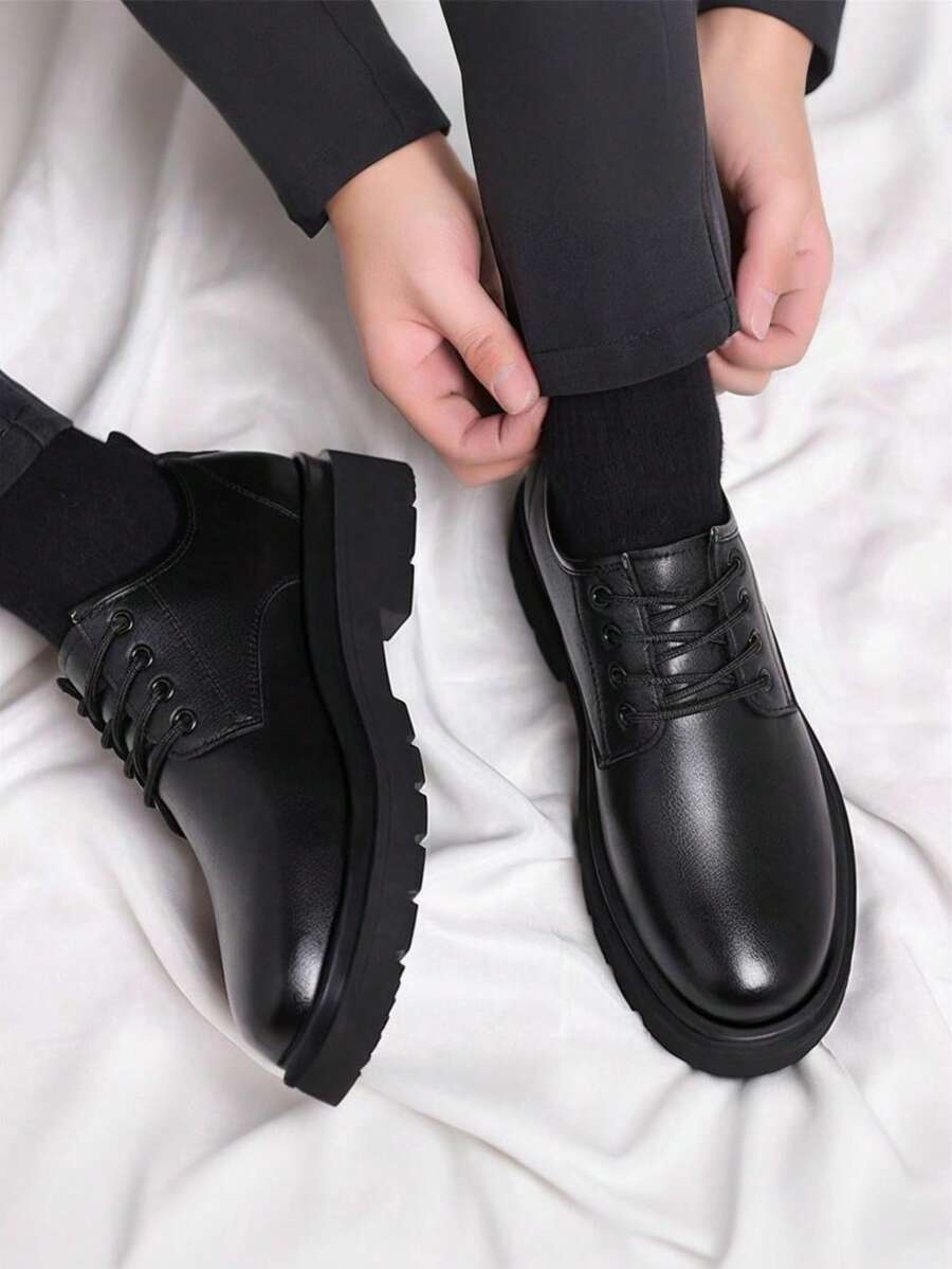 Derbies en cuir noir homme tige basse semelle épaisse