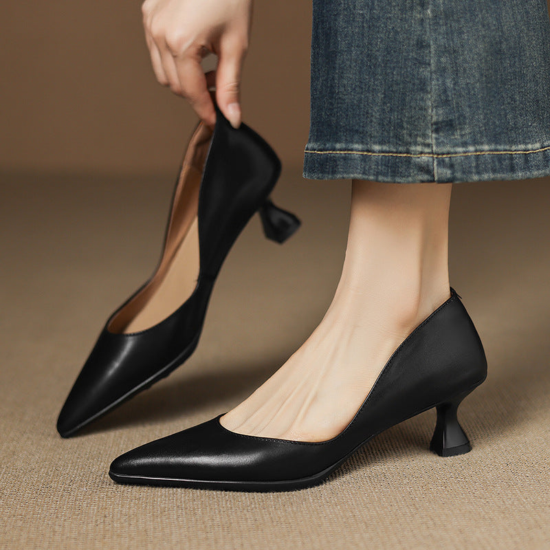 Typhaine - Escarpins Cuir Talon Kitten