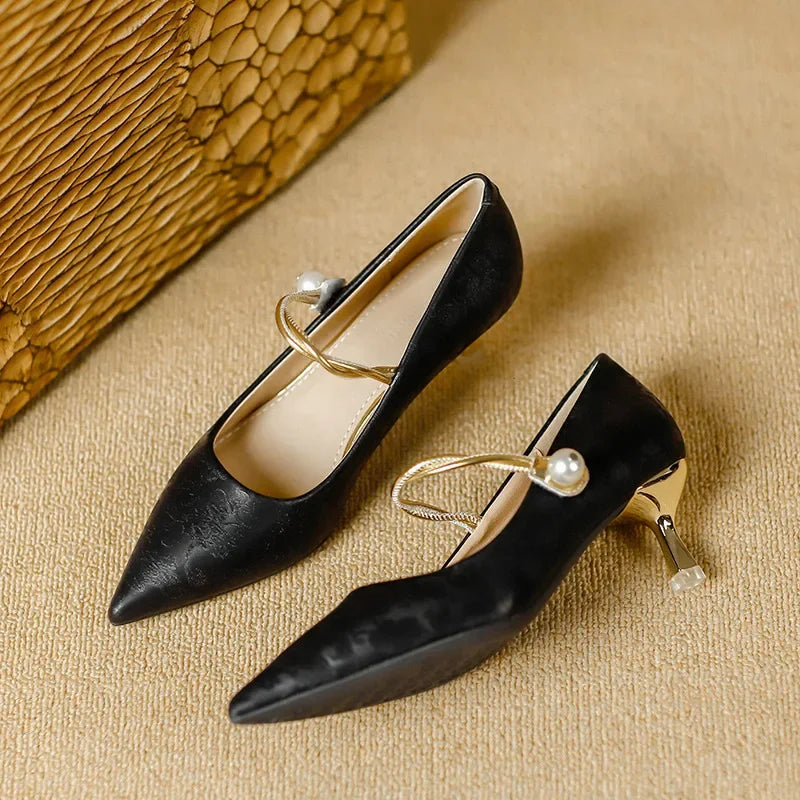 Escarpins femme bout pointu talon fin satin