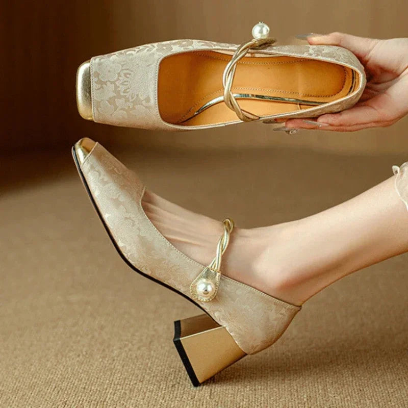 Escarpins talon carré femme satin bout carré métallisé bride perlée - Beige