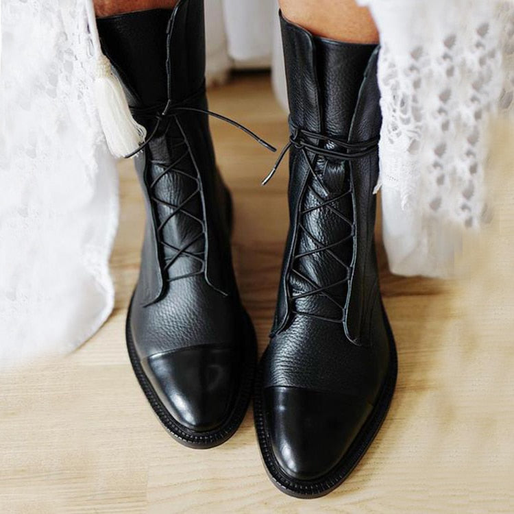 Madeleine - Bottines Lacées Élégantes