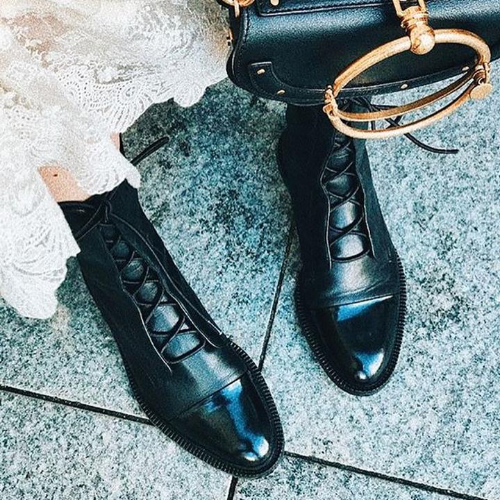Madeleine - Bottines Lacées Élégantes