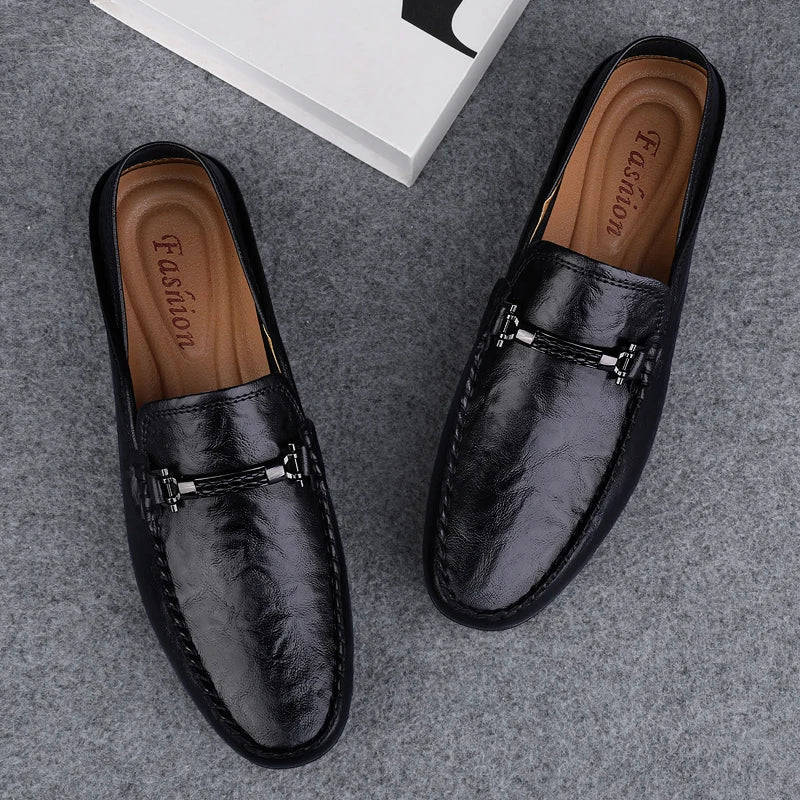 Mocassins en Cuir Bout Rond Détail Métallique