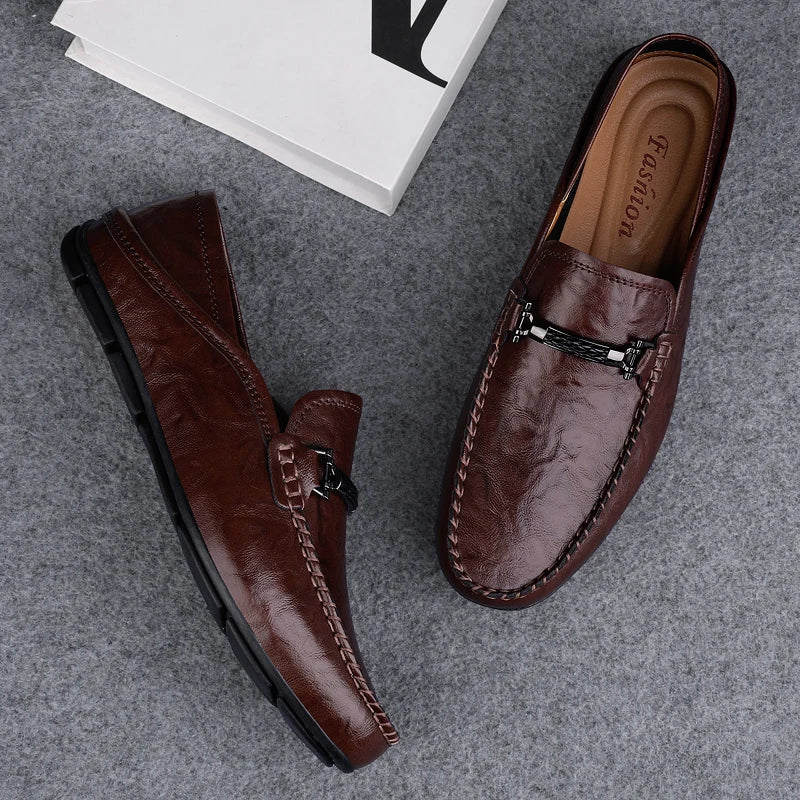 Mocassins en Cuir Bout Rond Détail Métallique
