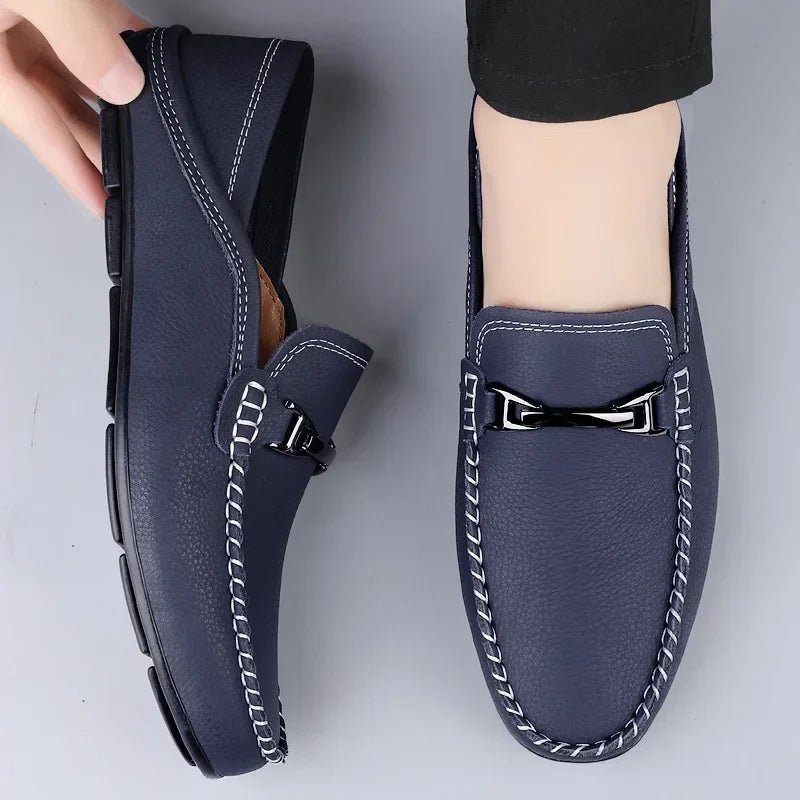 Mocassins en cuir véritable à mors métallique