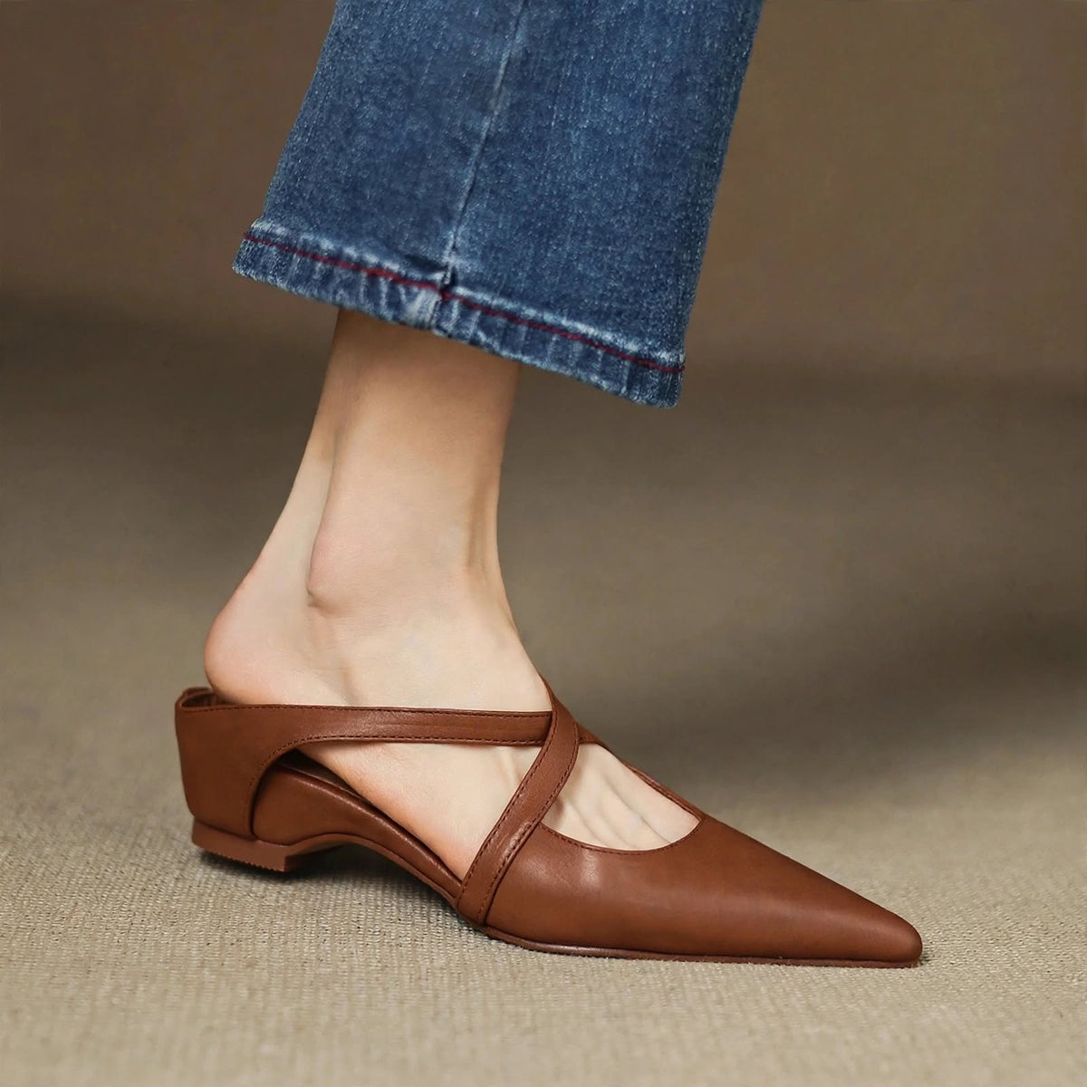 Mules Femme en Cuir Bout Pointu Talon Bloc