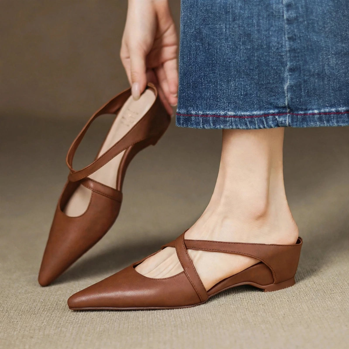 Mules Femme en Cuir Bout Pointu Talon Bloc
