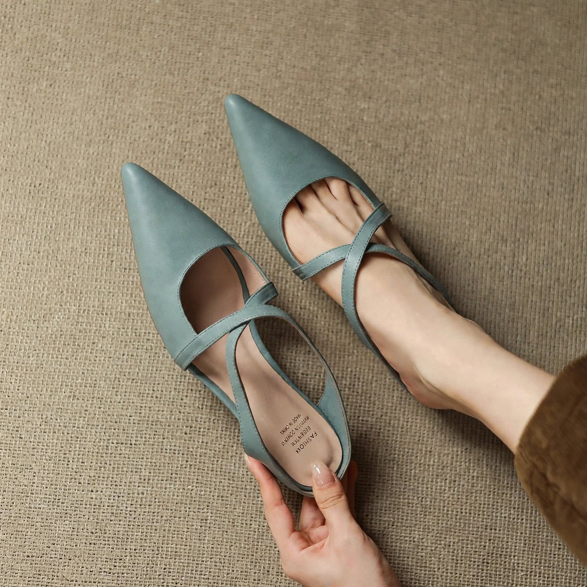 Mules Femme en Cuir Bout Pointu Talon Bloc