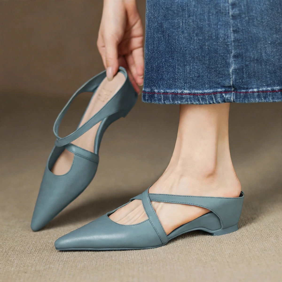 Mules Femme en Cuir Bout Pointu Talon Bloc