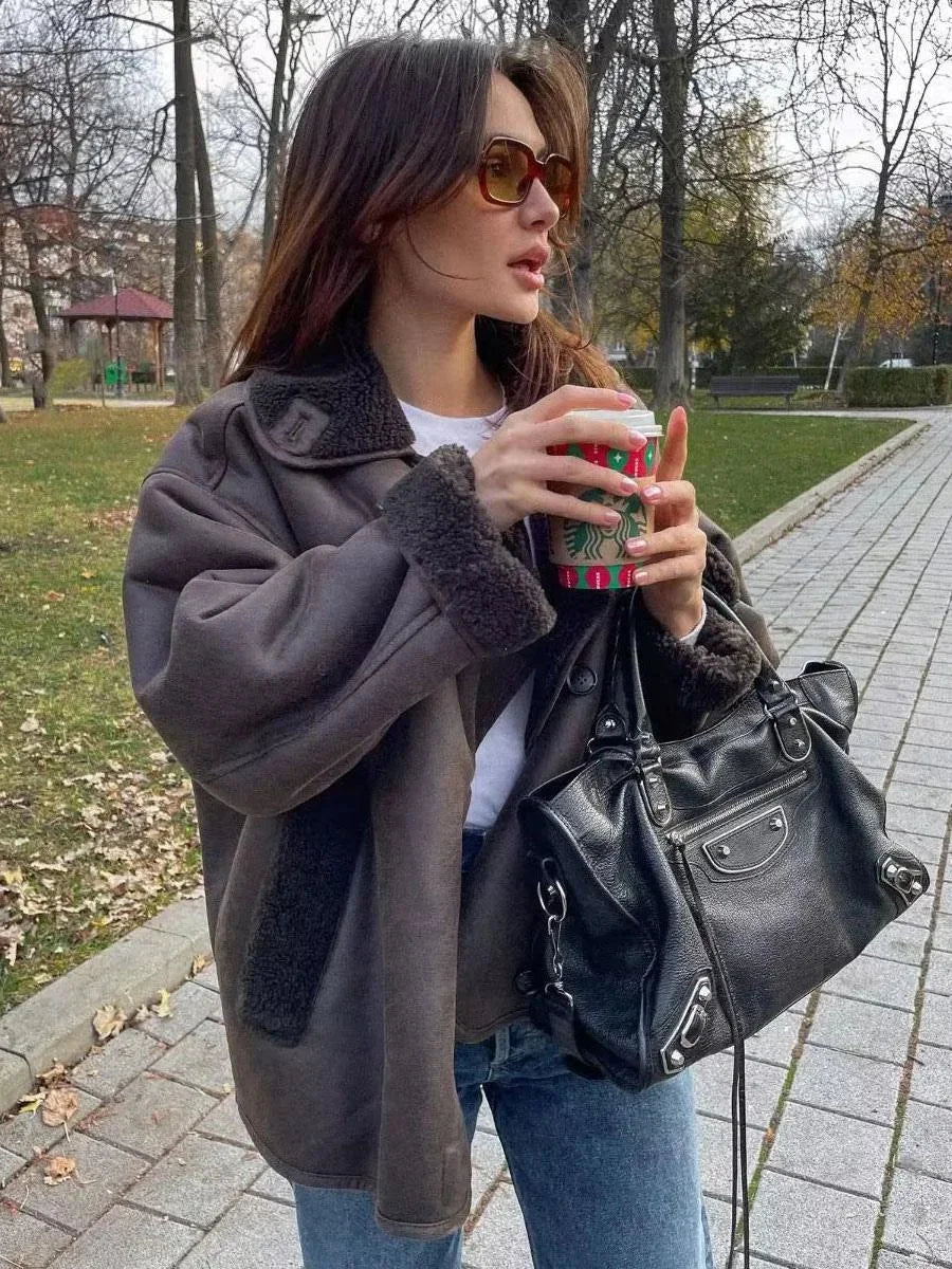 Oriane - Veste Effet Mouton Revers