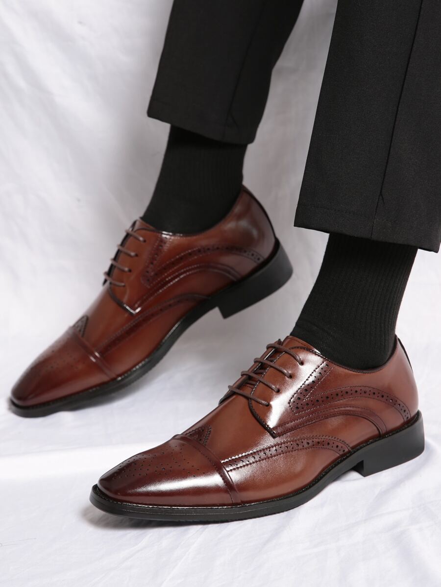 Richelieu Médaillon Homme en Cuir