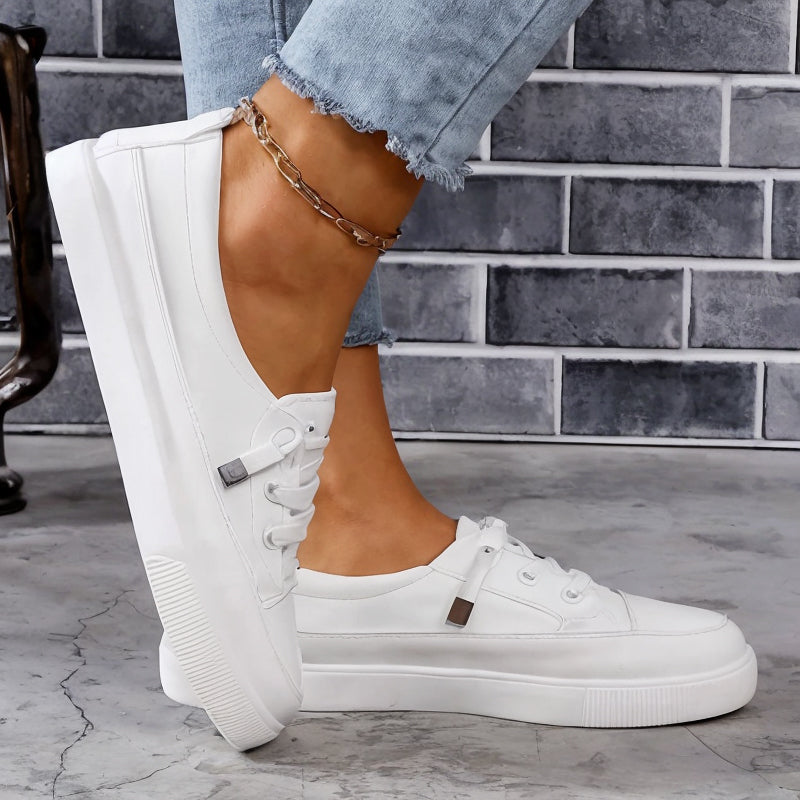 Sneakers Basses Femme en Cuir Blanc à Lacets