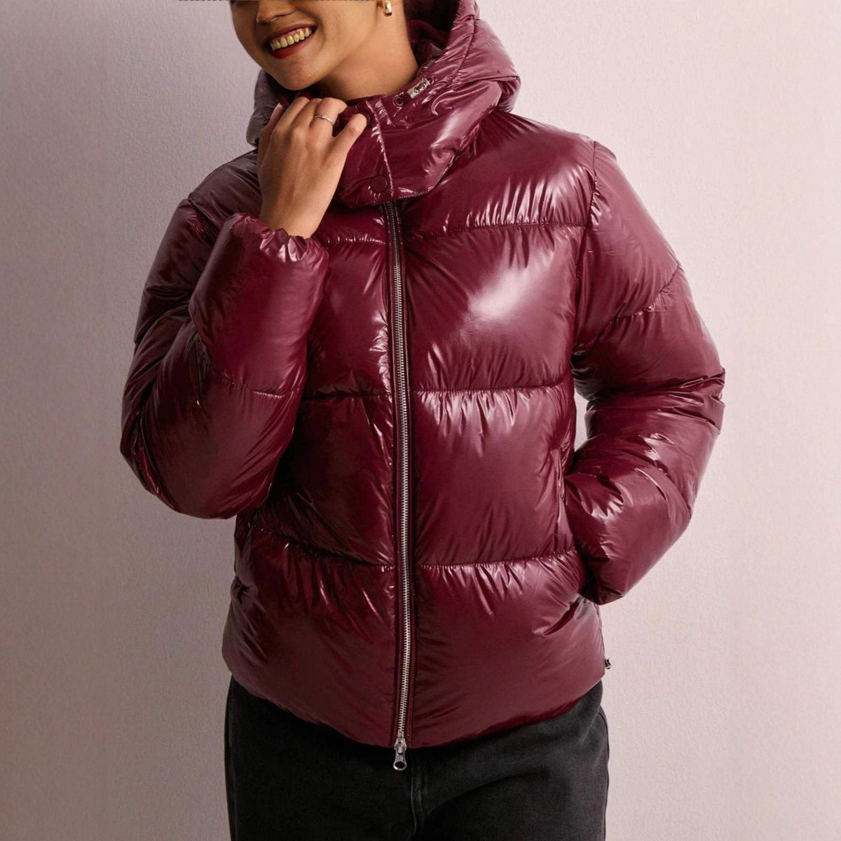 Veste matelassée femme à capuche ajustable